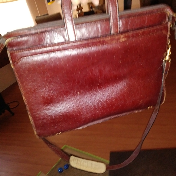 1992 Vintage Pulled Quill Ostrich - Picture 2 of 3